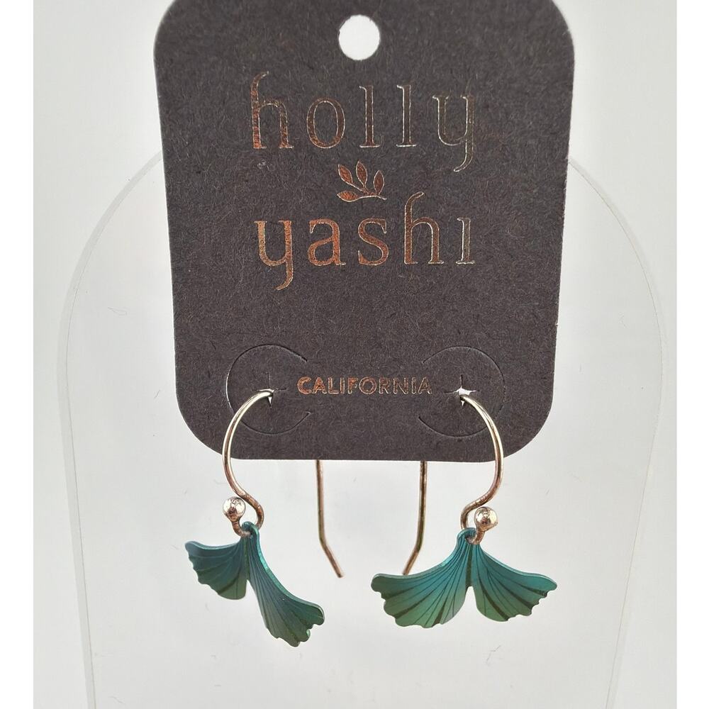 NWT Holly Yashi Green Ginko Leaf Artisan Dangle Earrings
